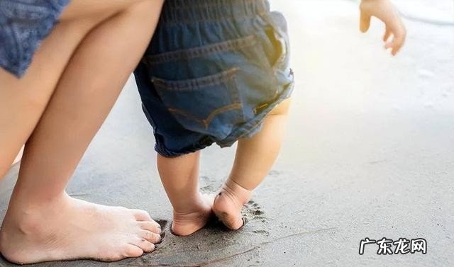 影响孩子腿型的小习惯 腿型几岁就定型了