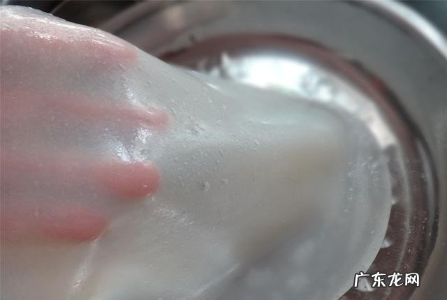 如何在家自制凉皮 家庭凉皮最简单的做法