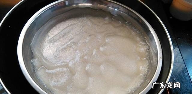 如何在家自制凉皮 家庭凉皮最简单的做法