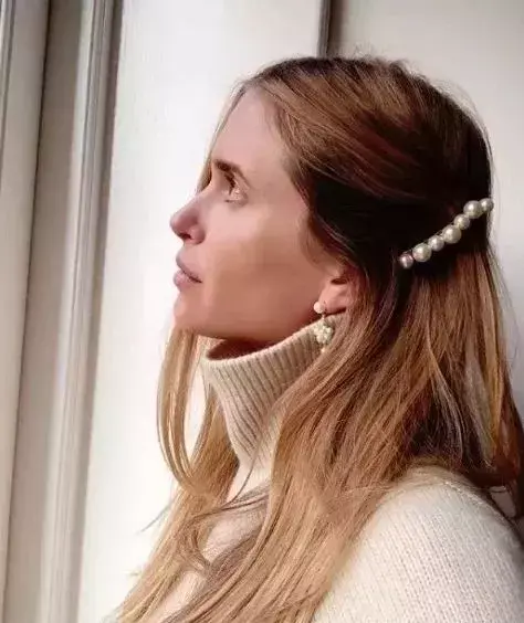 驼色的穿搭图片分享 驼色配什么颜色最洋气