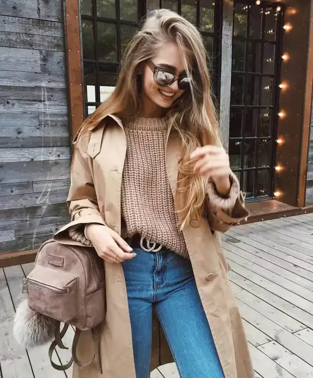 驼色的穿搭图片分享 驼色配什么颜色最洋气