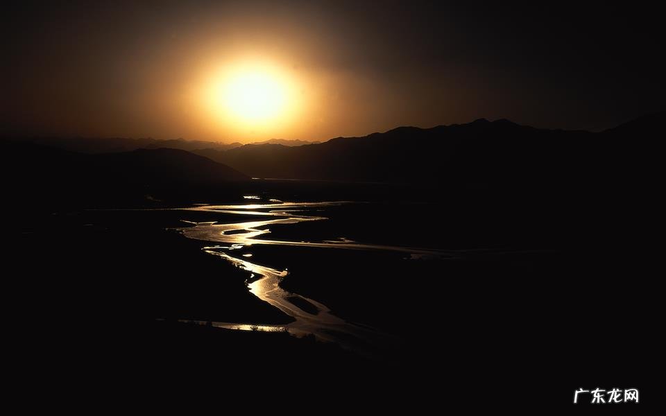 高中生该怎样护肤呢 秋季护肤小知识及配图