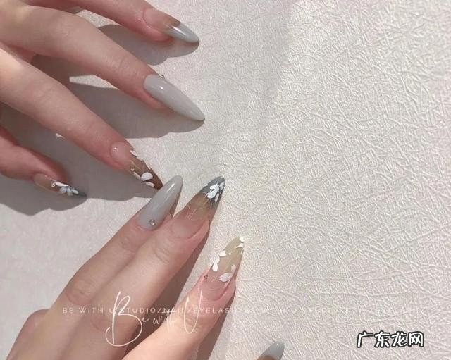 超好看的法式美甲款式 法式美甲图片大全分享