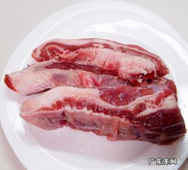 如何快速解冻肉 给肉解冻有什么方法技巧