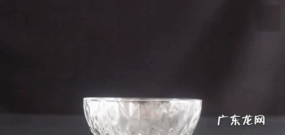 冰箱门密封条不严的原因 冰箱封条发霉怎么处理