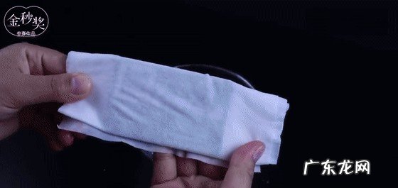 冰箱门密封条不严的原因 冰箱封条发霉怎么处理