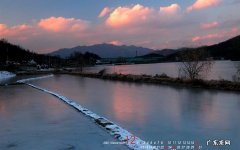 用什么方式可以快速补水 怎样做水疗排出脸部激素