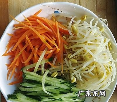 凉面怎么做简单好吃 凉面的制作方法与步骤