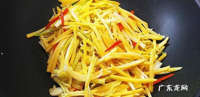 家常菜土豆芹菜炒肉丝怎么做 芹菜土豆条炒肉丝的做法