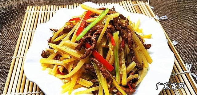 家常菜土豆芹菜炒肉丝怎么做 芹菜土豆条炒肉丝的做法