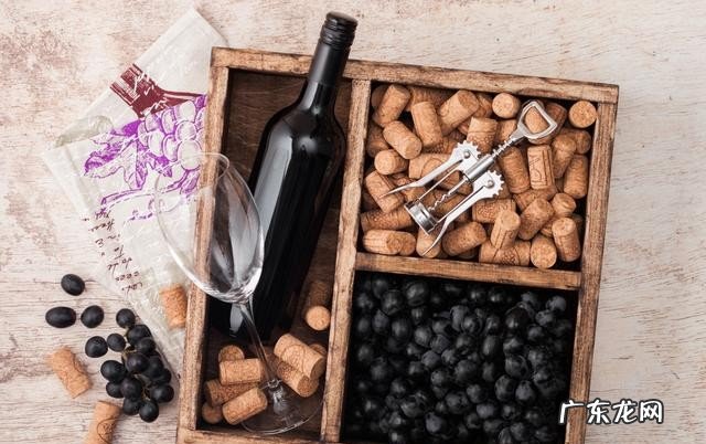 如何不用开瓶器开红酒 开红酒的小妙招分享