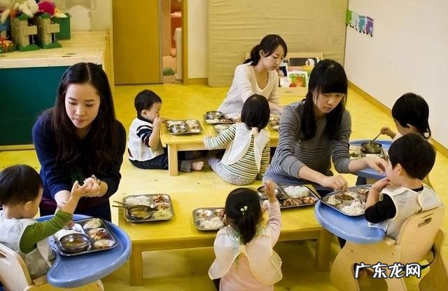 什么是先天性听力障碍 先天性耳朵聋是什么原因