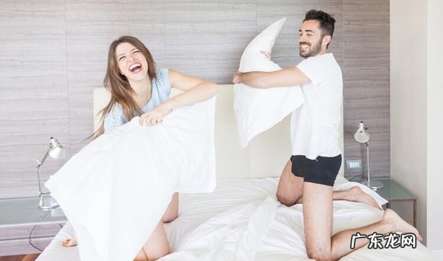 夫妻生活最佳频率是多少 纵欲过度会有哪些危害呢