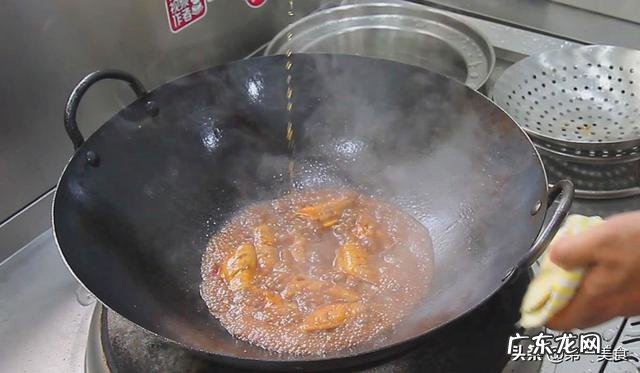 红烧翅中的做法 教你红烧鸡翅的家常做法教程