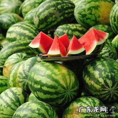 西瓜吃多了会上火吗 有哪些人不宜食用西瓜