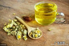 菊花茶有哪些独特功效 喝菊花茶有哪些禁忌