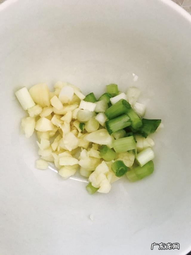 土豆丝炒土豆粉的做法教程 土豆粉怎么做简单好吃