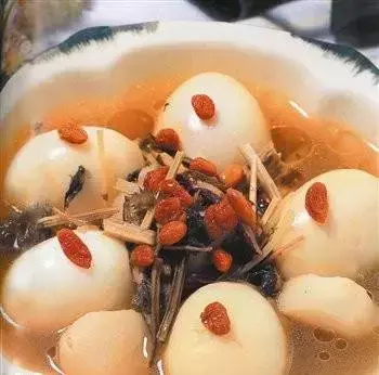 鸡蛋的保健作用有哪些 常用的鸡蛋药食疗小单方分享