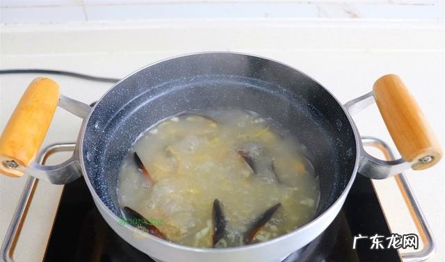 桑葚叶怎么做菜怎么做菜 桑葚叶贻贝汤的做法分享