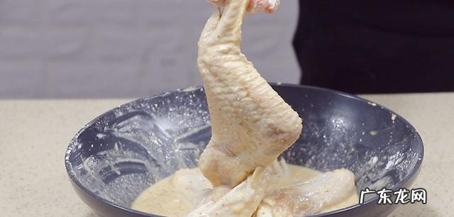 鸡翅怎么做简单好吃 自己在家怎么炸鸡翅