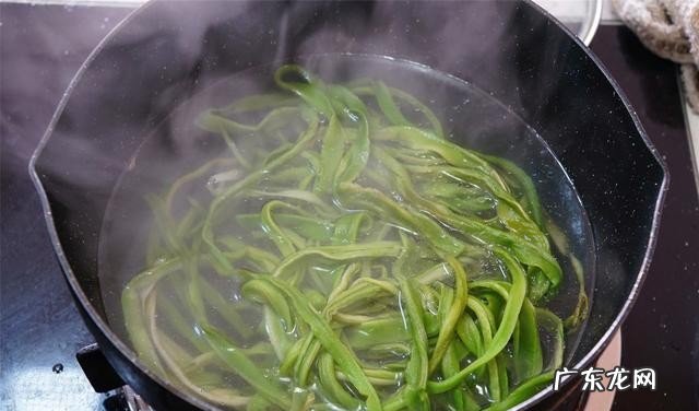 贡菜的吃法做法分享 家常贡菜的做法教程蒜蓉贡菜