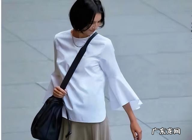 皮肤偏黄偏黑要选择什么颜色的衣服 高级称肤色的服装分享