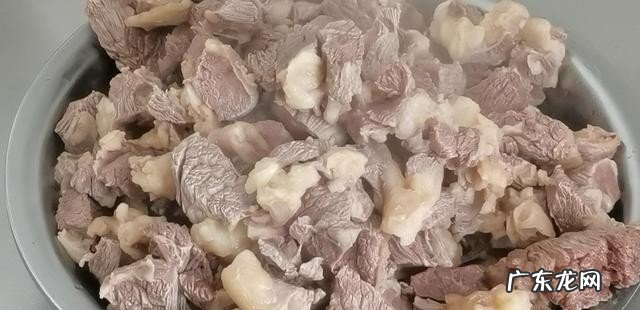 家常牛肉的简易做法分享 手把手教你做土豆烧牛肉