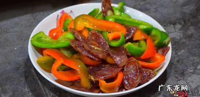 广式腊肠炒什么菜好吃 家常广式腊肠的做法分享