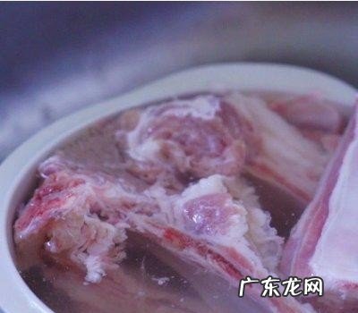 自己在家做羊肉串的方法分享 家庭自制烤箱版羊肉串教程