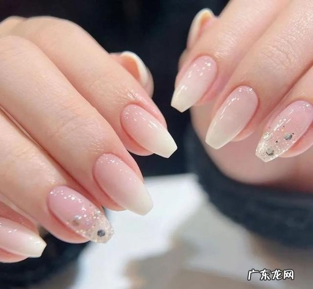 美甲最新款图片分享合集 点赞收藏率超高的美甲款式