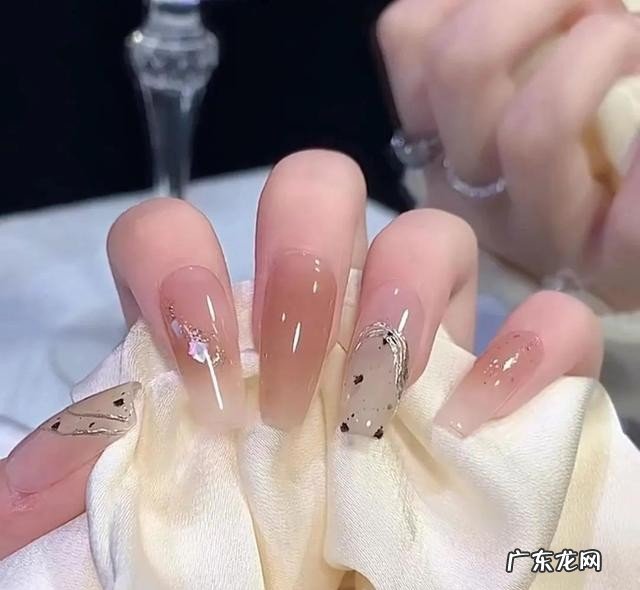 美甲最新款图片分享合集 点赞收藏率超高的美甲款式