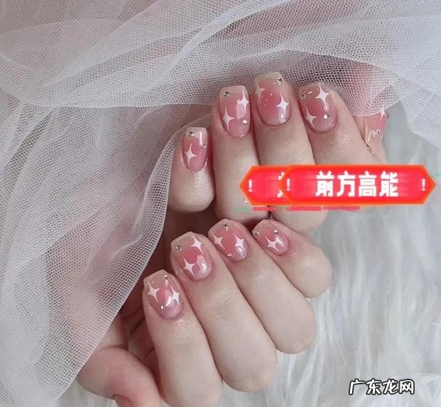 美甲最新款图片分享合集 点赞收藏率超高的美甲款式