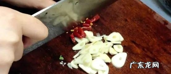 食用茼蒿有什么好处作用 茼蒿的吃法做法分享